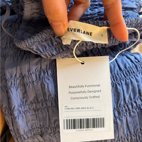 NWT Everlane Periwinkle Blue Smocked Midi Dress with Ruffle Hem - Picture 5 of 5